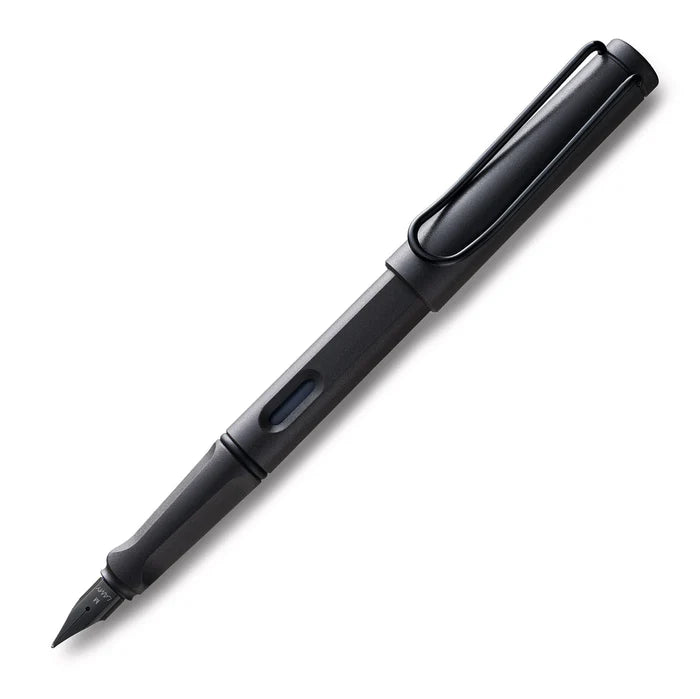 LAMY - SAFARI - Fountain Pen - Medium - Matte Charcoal - Well Drawn