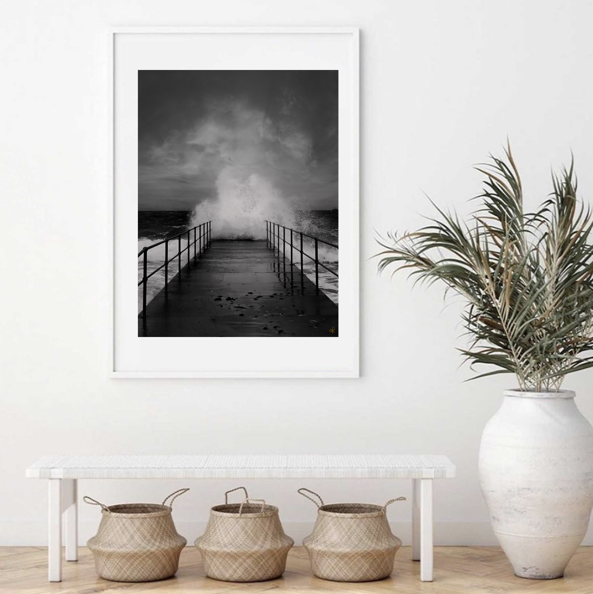 Black and White Pier Ocean Spray - Well Drawn